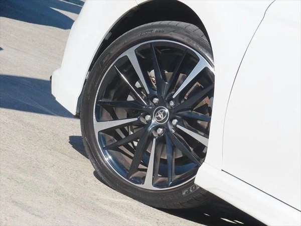 2020 Toyota Camry SX 3.5 L V6 Front Wheel Drive Automatic