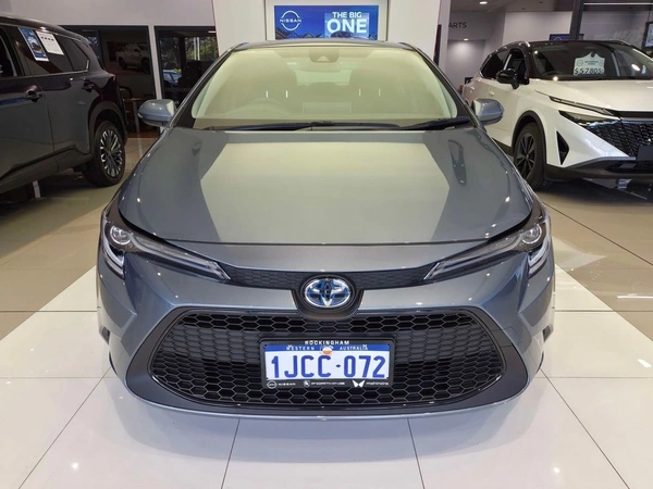 2022 Toyota Corolla SX Hybrid Front Wheel Drive Automatic