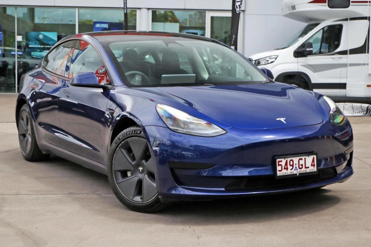 Sedan