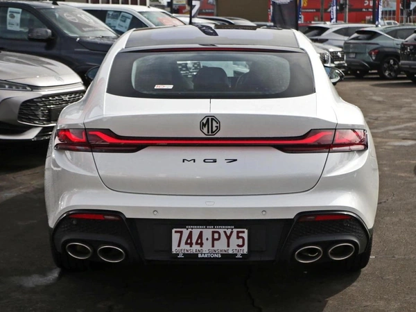 2026 MG MG7 Essence IP42 Automatic Hybrid