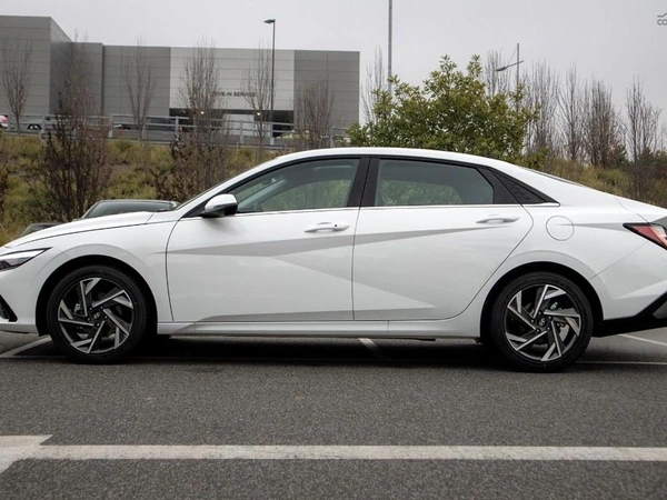 2025 Hyundai i30 Premium CN7.V4 Manual Diesel