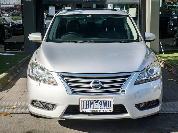 2013 Nissan Pulsar Ti B17 Automatic Front Wheel Drive Leather Seats Reversing Camera