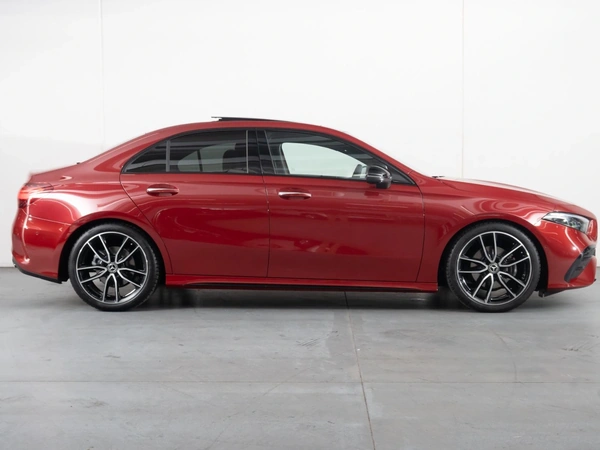 2025 Mercedes-Benz A200 Special Edition Front Wheel Drive Dual-Clutch