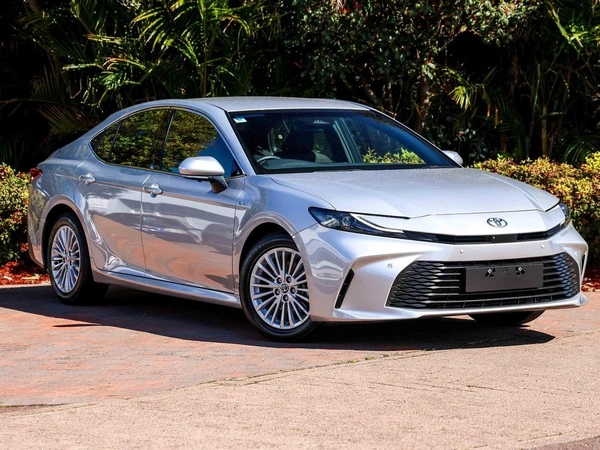 2025 Toyota Camry Ascent Hybrid Automatic