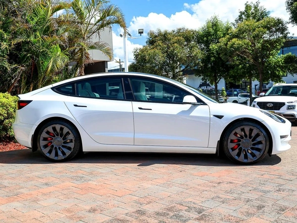 2022 Tesla Model 3 Performance AWD Automatic