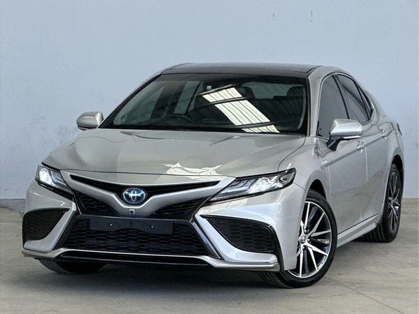 2024 Toyota Camry SL AXVH70R Hybrid Automatic