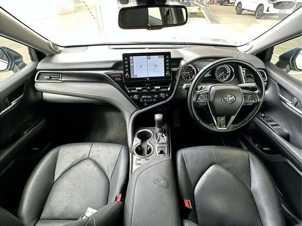 2024 Toyota Camry SL AXVH70R Hybrid Automatic