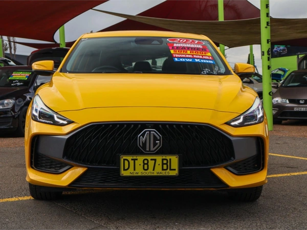 2023 Mg Mg5 Essence Sports Automatic Dual-Clutch