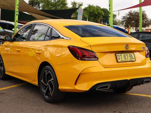 2023 Mg Mg5 Essence Sports Automatic Dual-Clutch