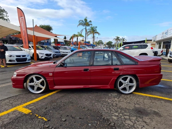 1990 Holden Commodore VN Berlina Sedan 4dr Auto RWD