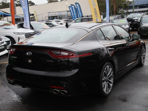 2017 Kia Stinger CK GT Fastback 5dr Spts Auto 8sp 3.3TT RWD Automatic