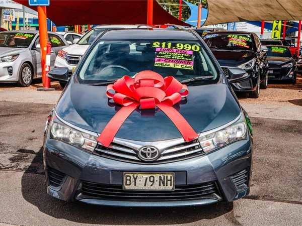 2013 Toyota Corolla ZRE172R SX Sedan CVT FWD