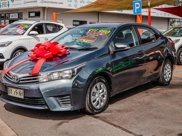 2013 Toyota Corolla ZRE172R SX Sedan CVT FWD