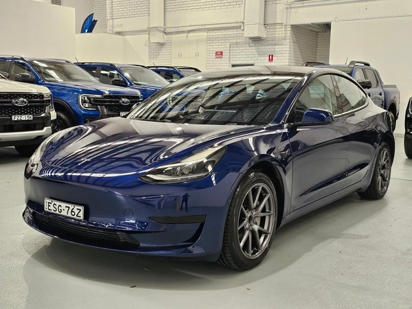 2022 Tesla Model 3 Rear-Wheel Drive Electric 208kW