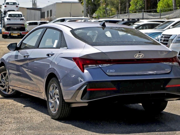 2026 Hyundai i30 Elite Hybrid Manual
