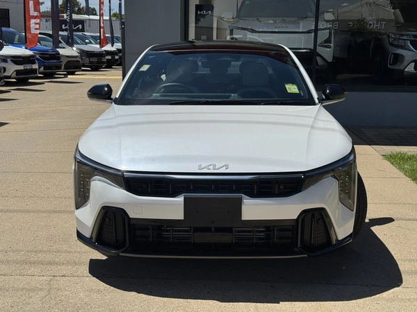 2026 Kia K4 GT-Line Manual Transmission